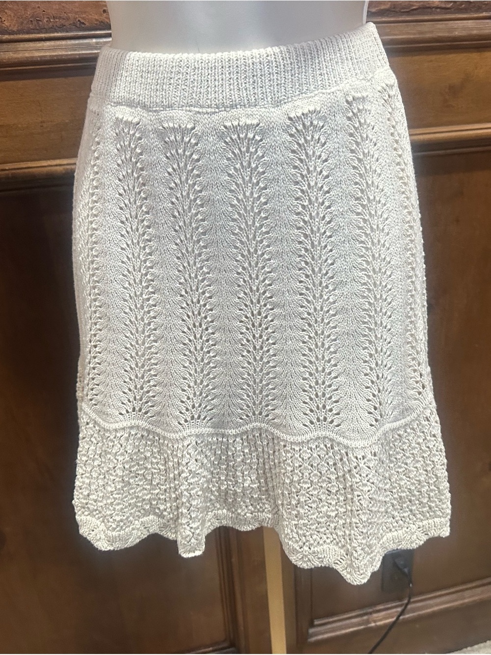 NWT SIZE L Hem & Thread Ivory Knit Midi Skirt with Textured Flounce - Picture 1 of 10